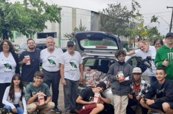 Foto - Doação das Escolas EMEISEF Hermelindo Prestes e E.E Miguel Marvullo